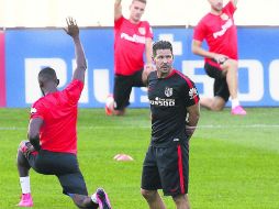 Intensidad. El Atlético del 'Cholo' Simeone buscará imponer su poderío físico y defensivo. EFE / A. Martin