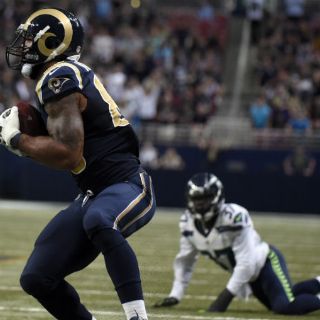 Carneros vencen a Halcones Marinos en tiempo extra