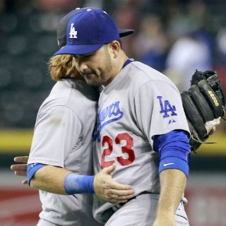 González produce carrera en triunfo de Dodgers