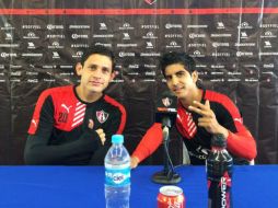 Caballero (i) y el Jorge Zárate atendieron a la prensa. TWITTER / @atlasfc