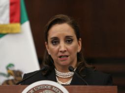 La titular de la SRE, Claudia Ruiz Massieu, dijo antes de viajar a Egipto que hasta ahora se ha identificado a dos fallecidos. NTX / P. Sánchez