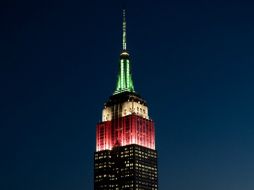 La parte más alta del Empire State, en Nueva York, se vistió de verde, blanco y rojo. NTX /