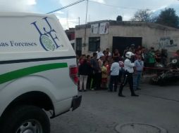 El accidente ocurre la tarde de este miércoles al cruce de las calles Reforma y Loma Bonita, en la colonia Altamira. EL INFORMADOR /