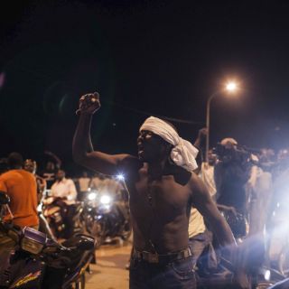 Ban Ki-moon, indignado por retención de presidente de Burkina Faso