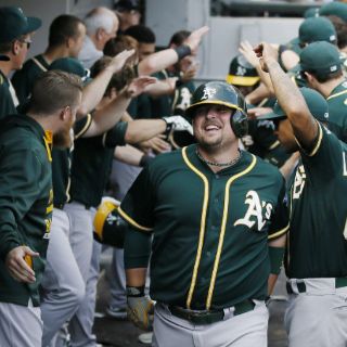 Billy Butler da triunfo a los Atléticos