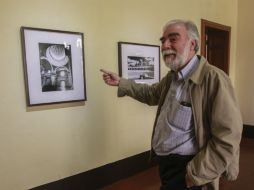 Gutierre Aceves Piña, coordinador de la Casa ITESO-Clavigero, muestra la capilla del Cabañas antes de que Orozco plasmara sus murales. EL INFORMADOR / F. Atilano