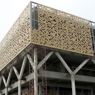 Avalan concesión de primeros locales del Mercado Corona