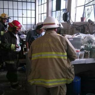 Explosión en laboratorio de CUCEI deja tres lesionados