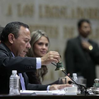 Jesús Zambrano pide avalar reforma política del DF