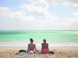 De relax. Los paquetes de vacaciones en Hawaii suelen ofrecer estadías en hoteles con excelente vista a la playa. AP / C. Jones