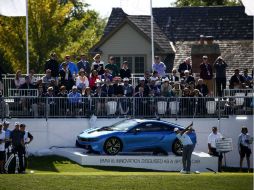 El australiano Jason Day en su tiro de salida del hoyo 11 durante la tercera ronda del BMW Championship en Conway Farms Golf Club. AFP / J. Squire