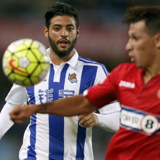 La Real Sociedad, con Reyes y Vela, pierden en casa