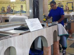 En este altar se le canonizará a Serra, de quien acusan apasionada defensa de indígenas. EFE / L. Nolly