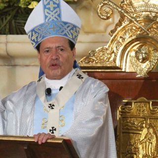 Norberto Rivera pide orar por turistas fallecidos en Egipto