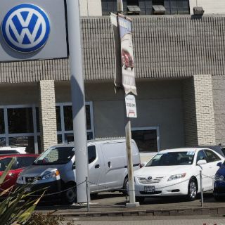 Volkswagen reconoce haber falseado datos de emisiones contaminantes