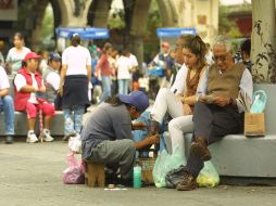 El informe del BID señala que alrededor de 55% de los empleos están en el sector informal. EL INFORMADOR / ARCHIVO