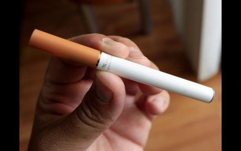 El 20 por cierto de los jóvenes considera el cigarro electrónico menos dañino que el convencional. EL INFORMADOR / ARCHIVO