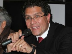 El legislador también declina que los perredistas tenga las puertas abiertas para aliarse con Morena. NTX / ARCHIVO