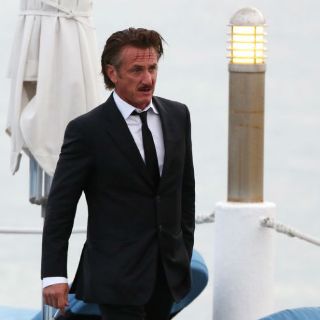 Sean Penn presenta demanda por difamación por 10 MDD