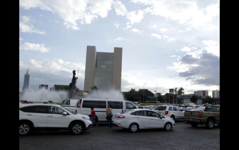 Guadalajara no ve retribuidos los servicios que presta, pues sólo los residentes pagan los impuestos municipales. EL INFORMADOR / ARCHIVO