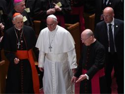 ''Ofrézcanles el calor del amor de Cristo y descifrarán el misterio de su corazón'', dice el Papa respecto a los migrantes en EU. AFP / J. Newton
