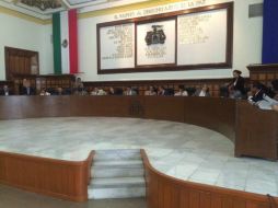 Imagen de la que podría ser la última sesión de la actual administración del Ayuntamiento tapatío. TWITTER / @AytoGDL