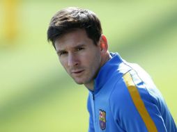 Leo Messi entrena de cara al partido que los azulgranas disputarán mañana contra la UD Las Palmas en el Camp Nou. EFE / A. García