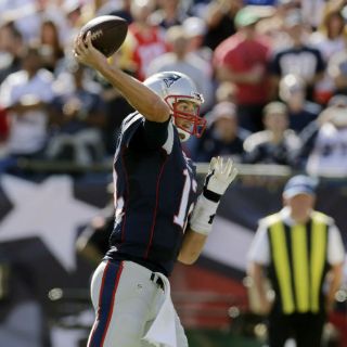 Tom Brady llega a 400 pases de touchdown