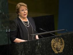 Michelle Bachelet y la resolución con Bolivia también 'contentaron' a sus gobernados. AP / C. Ruttle