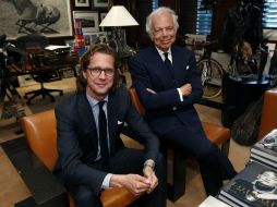 Ralph Lauren informa que el cambio será efectivo a partir de noviembre, y Larsson (izq.) le reportará directamente. AP / J. DeCrow
