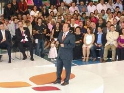 Alberto Uribe rindió protesta ante dos mil invitados, entre ellos alcaldes electos de la ZMG. EL INFORMADOR / M. Vargas