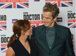 Peter Capaldi y Jenna Coleman son los protagonistas de la última temporada de 'Doctor Who', serie de la que se derivará 'Class'. EL INFORMADOR / ARCHIVO