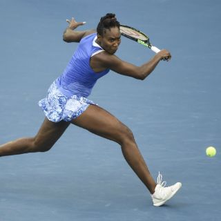 Venus derrota a Vinci y avanza a final en Wuhan