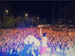 Su energía y sonido electrizante en el escenario conquistaron y contagiaron de alegría al público de Tijuana. TWITTER / @KinkyTheBand