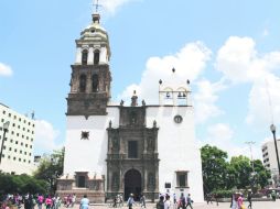 Barroco en pleno bajío. La catedral corona las construcciones religiosas de la ciudad. EL INFORMADOR / F. Gónzalez