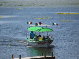 Con la recuperación del Lago de Chapala también mejora la economía. Más turistas se acercan para contemplar la belleza del lugar.  /