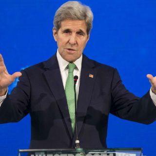 Kerry insta a levantar el embargo a Cuba