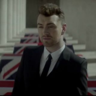 Sam Smith revela video para tema de 'James Bond'