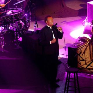 Julio Iglesias, más mexicano que nunca