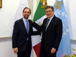 Al Hussei (i) y González Pérez (d) dialogaron sobre temas relacionados con migrantes, trata de personas, entre otros. NTX / Especial