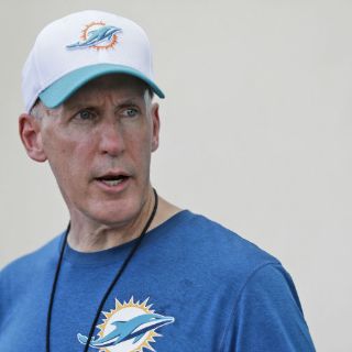 Delfines despide a Joe Philbin