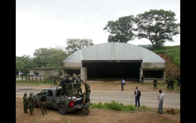 Velázquez lamentó que la gente que ha condenado a los militares, no ha leído el expediente. AFP / ARCHIVO
