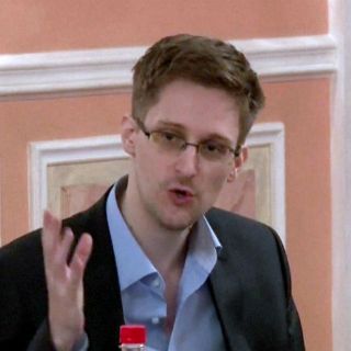 Snowden debe regresar para enfrentar acusaciones: Casa Blanca