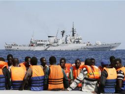 Los arribos vía el Mediterráneo contabilizan casi 558 mil personas, más del doble que el total de arribos en 2014. EFE / G. Lami