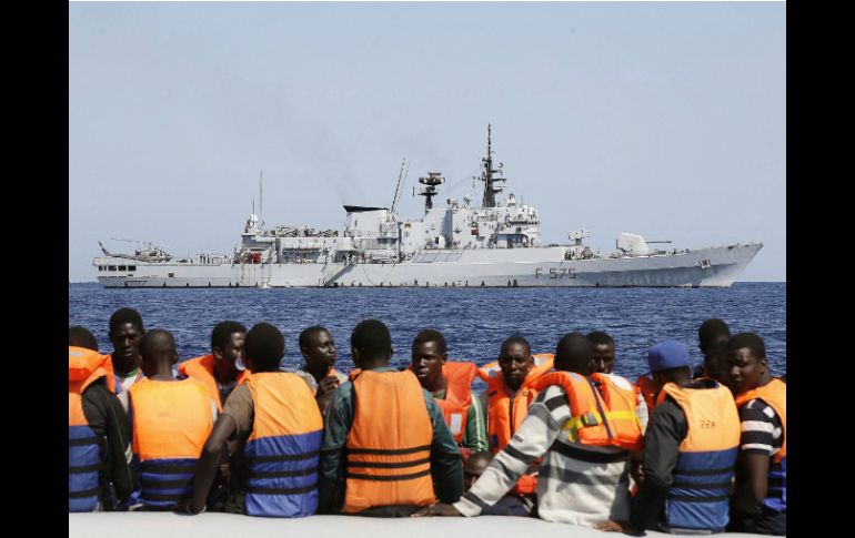 Los arribos vía el Mediterráneo contabilizan casi 558 mil personas, más del doble que el total de arribos en 2014. EFE / G. Lami