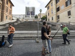 Una rampa sobre la escalinata permitirá la vista desde lo alto de la fuente de la Barcaccia y la calle Condotti. EFE / M. Percossi