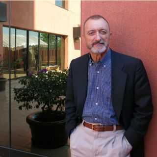 Pérez-Reverte participará en congreso educativo de Puerto Rico