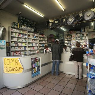 Prevén alza en costo de medicamentos en 2015