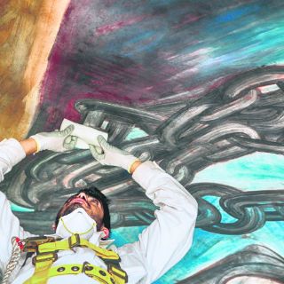 Tras 20 años, restauran los murales de Orozco
