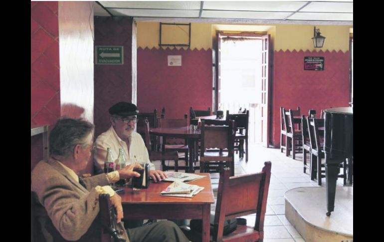 Todos conocemos historias de esos noctámbulos. EL INFORMADOR / ARCHIVO